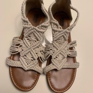 Braided woven sandals